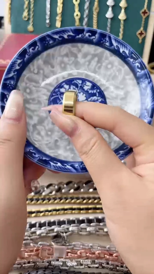瓷片AAAAAAAAAAAAAAAA