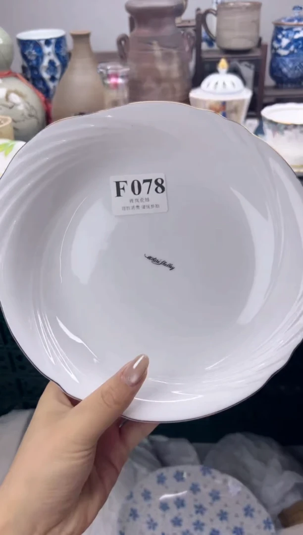 瓷片菈     F077