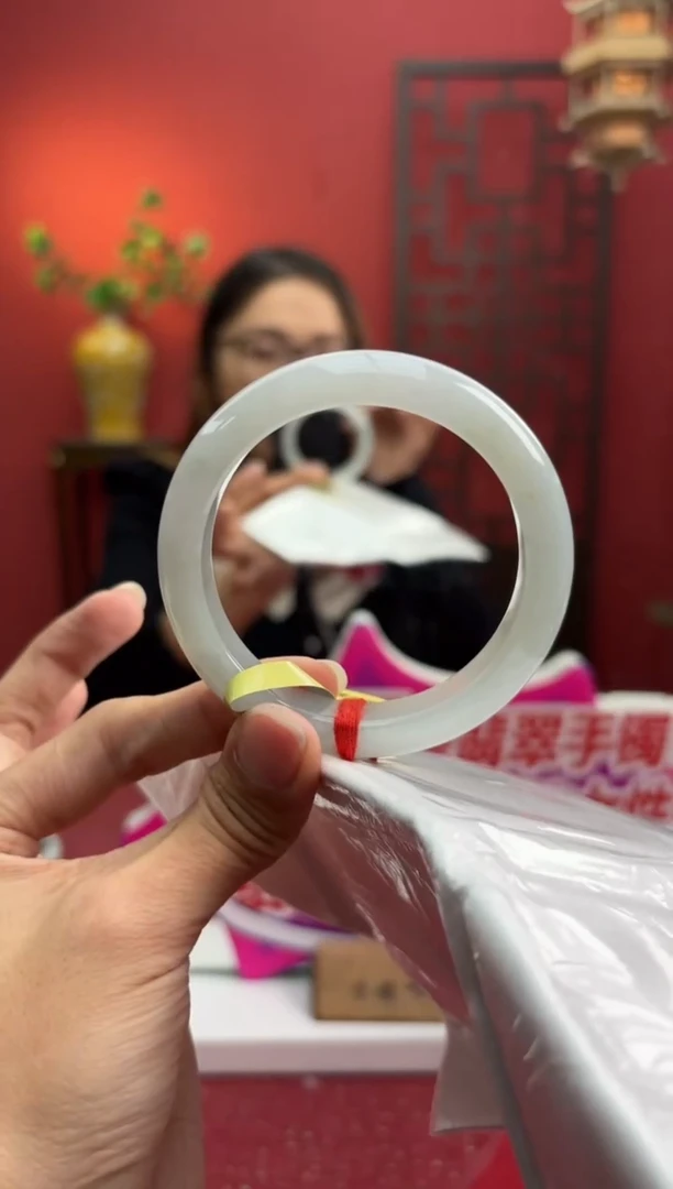 未镶嵌手镯翡翠翡翠手镯