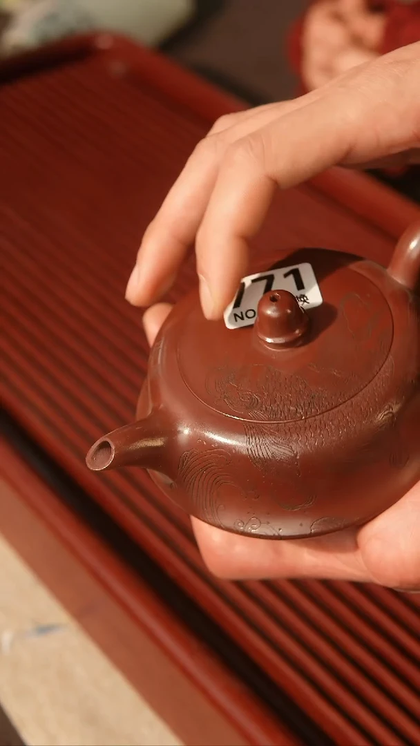 【闪购商品】紫砂茶壶精工半手满刻771