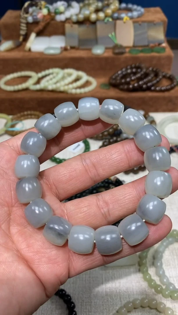 【闪购商品】和田玉手链未镶嵌颜色多样性发货拍一发一