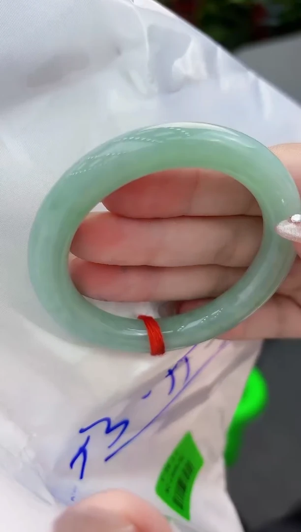 【闪购商品】翡翠手镯未镶嵌翡翠手镯