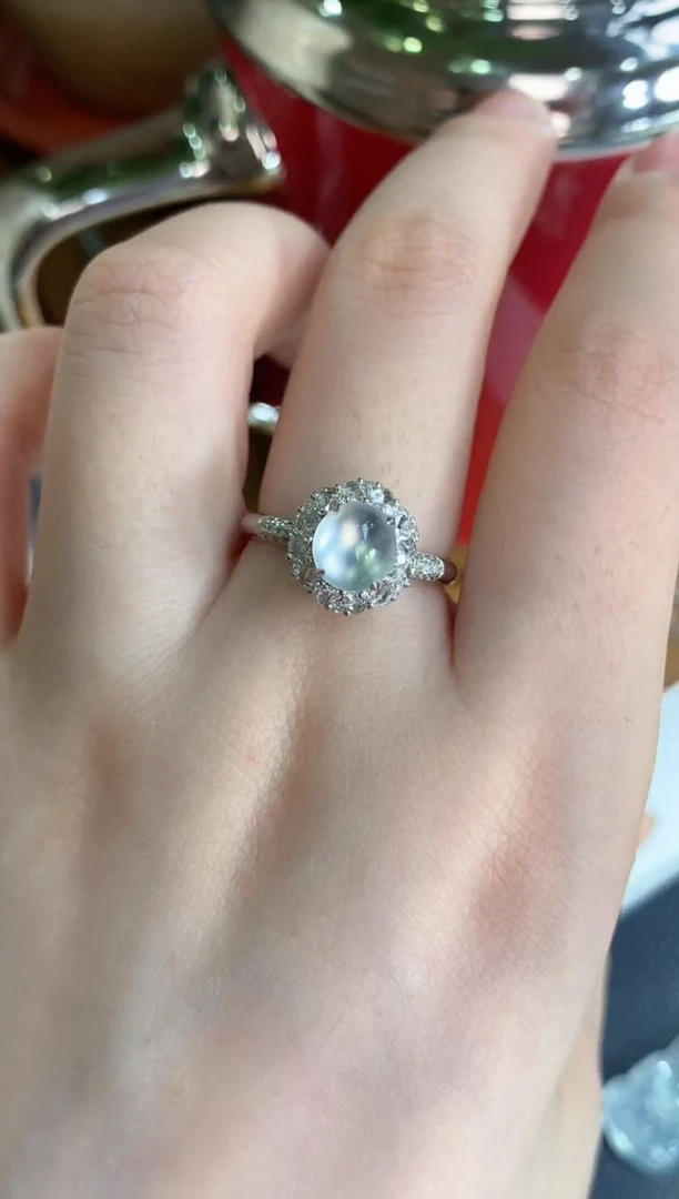 翡翠戒指18K金镶嵌蛋面戒指