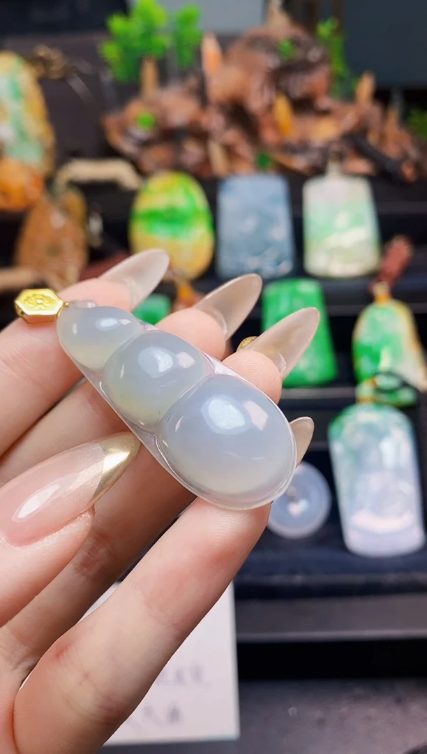 【闪购商品】定制翡翠未镶嵌翡翠A货