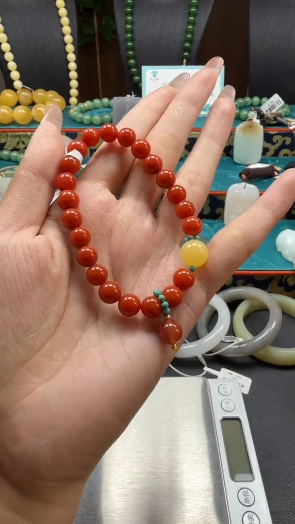 颈饰未镶嵌南红玛瑙kd10