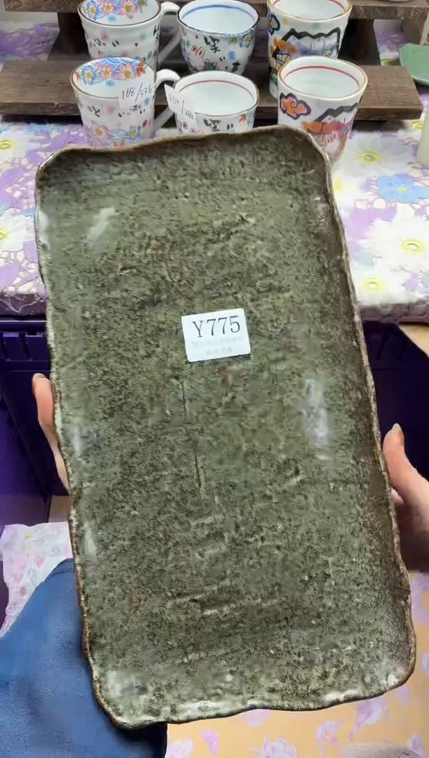瓷片茶*姐                     Y775