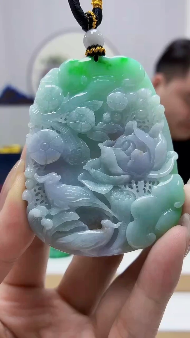 未镶嵌定制翡翠盛***理5060MM-毛货挂件