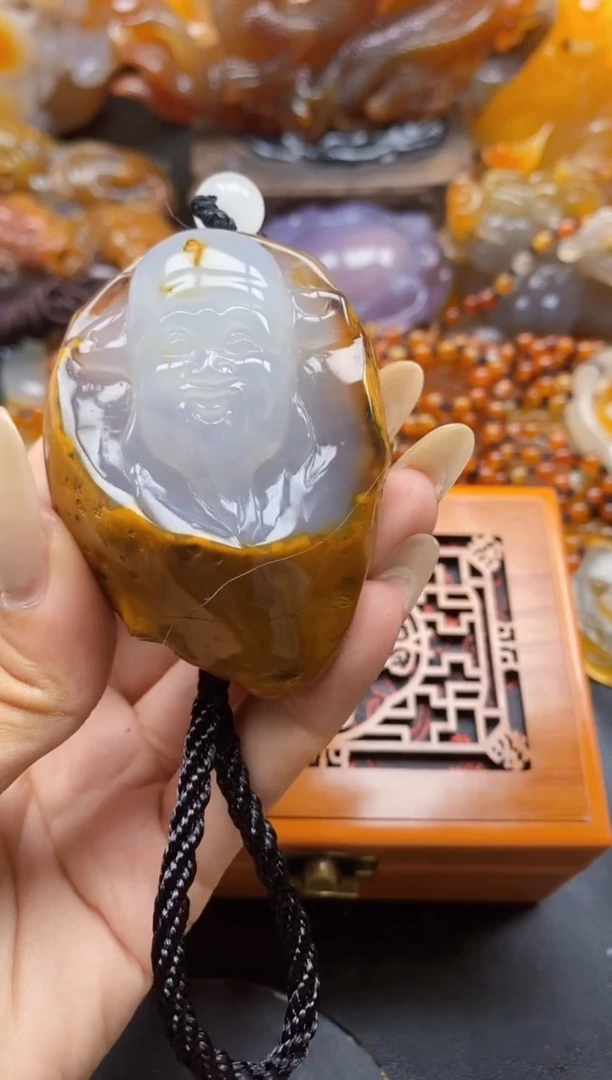 玛瑙/玉髓挂件未镶嵌ll
