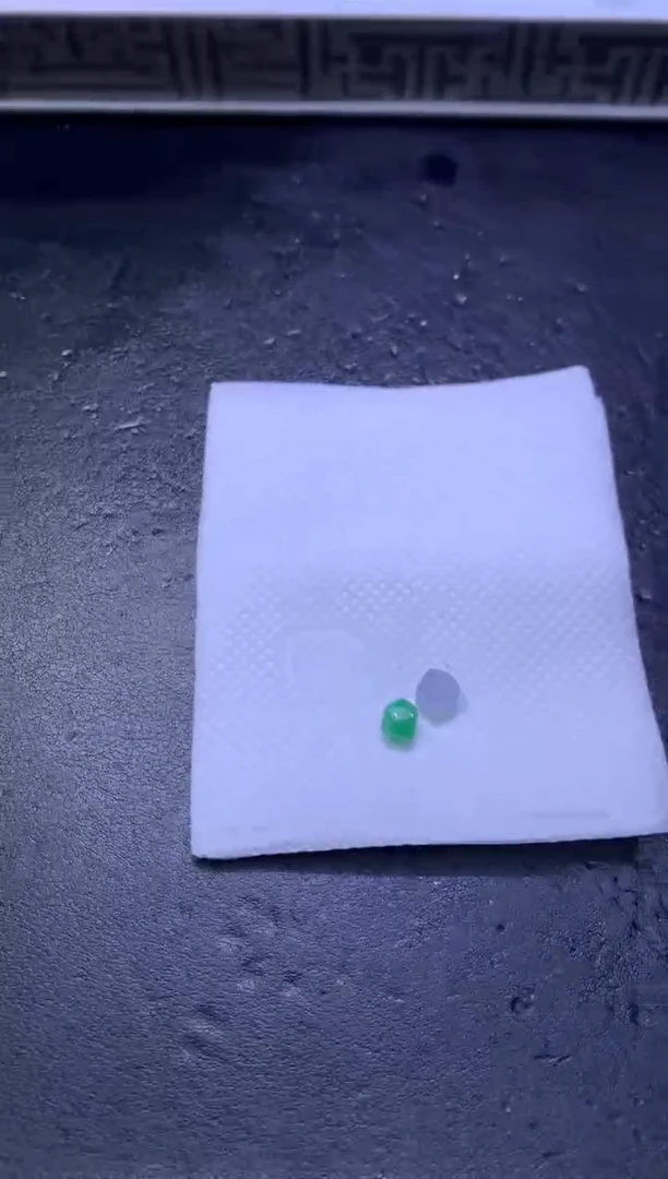 未镶嵌定制翡翠晶毛货