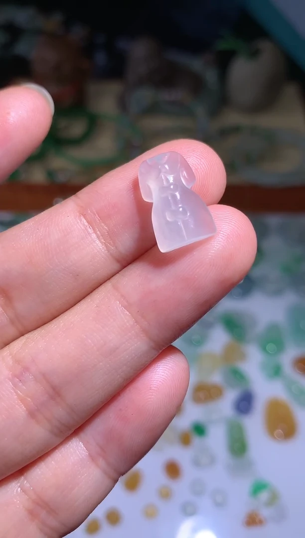 【闪购商品】定制翡翠未镶嵌衣食无忧-350+35