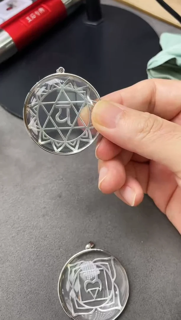 银S925镶嵌车挂水晶水晶吊坠