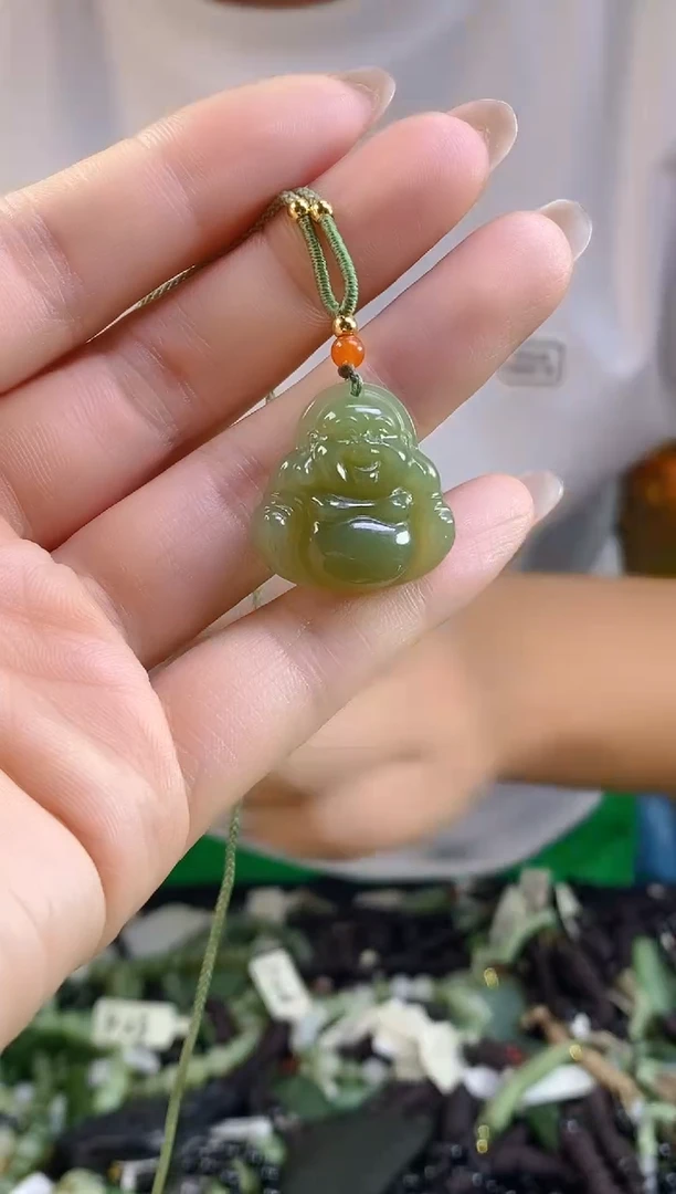 和田玉未镶嵌颈饰多样性发货，拍一发一