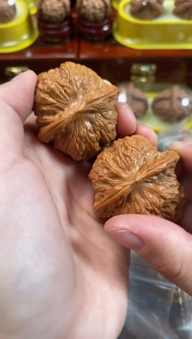 把件文玩核桃血麒麟41尺Z271