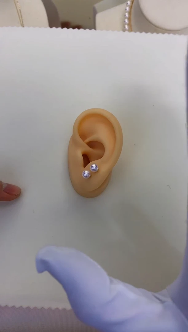 18K金镶嵌DA海水珍珠 GD001 5-6 素钉定制