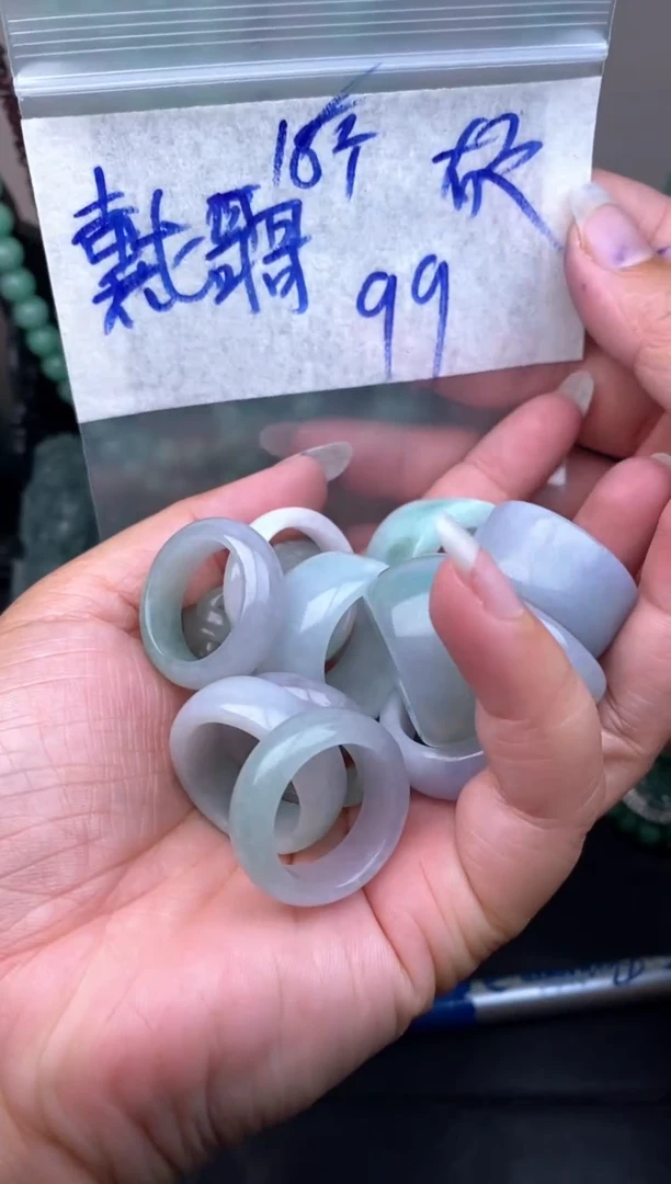 未镶嵌定制翡翠戴*哥毛货需抛光多样性拍一发一