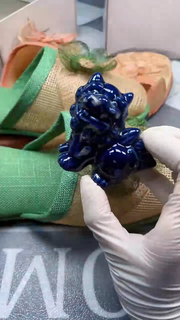 瓷片陶瓷如图所示周边