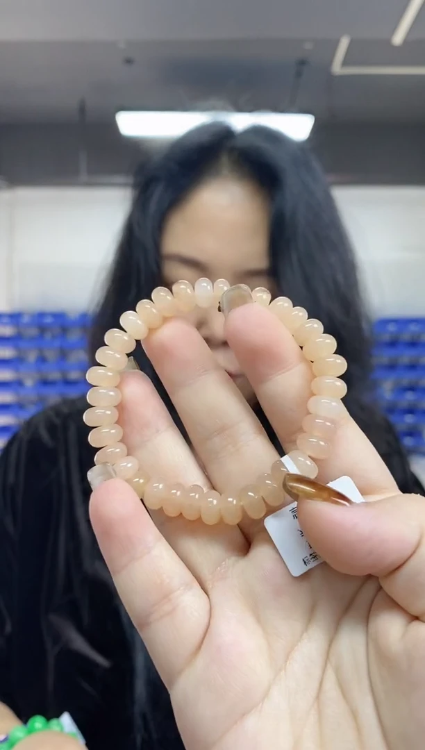 【闪购商品】和田玉手串未镶嵌多样性发其一颜色微差