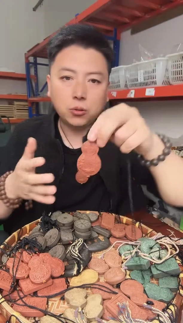 泥塑七香十二精药香如意葫芦