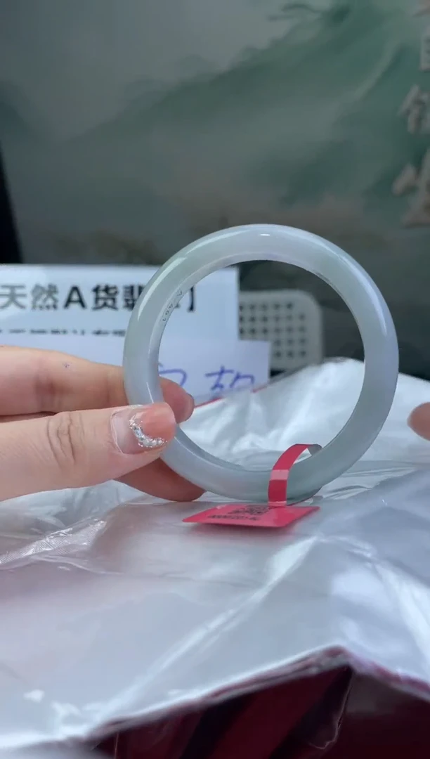 翡翠手镯未镶嵌9翡翠手镯