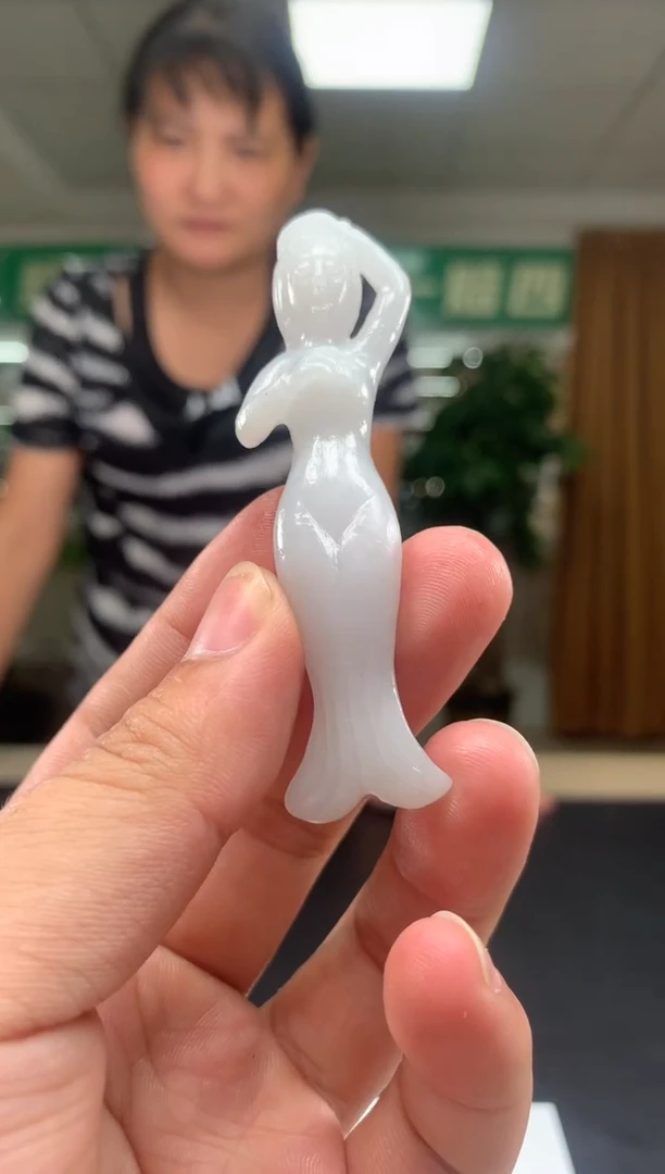 未镶嵌定制翡翠          *54