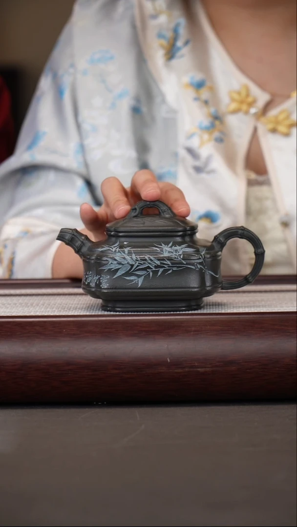 茶壶紫砂赵克南/绿泥/四方隐角竹鼓/280c