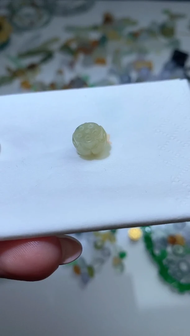 未镶嵌定制翡翠霞*毛货