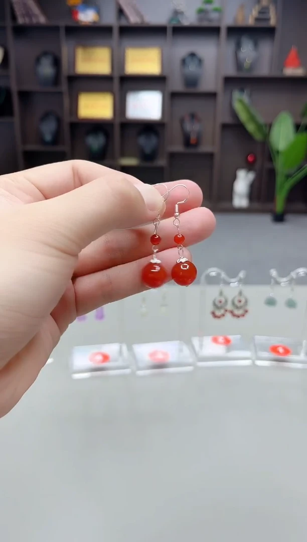 未镶嵌耳钉玛瑙/玉髓409000