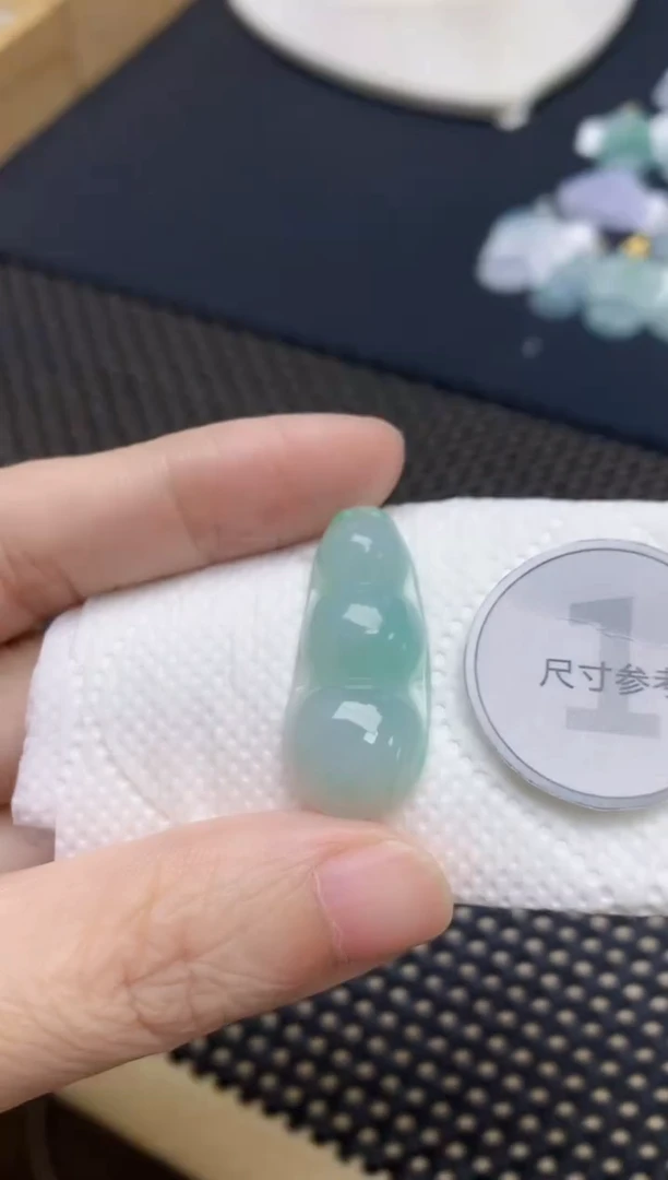 颈饰未镶嵌翡翠天然缅甸A货翡翠