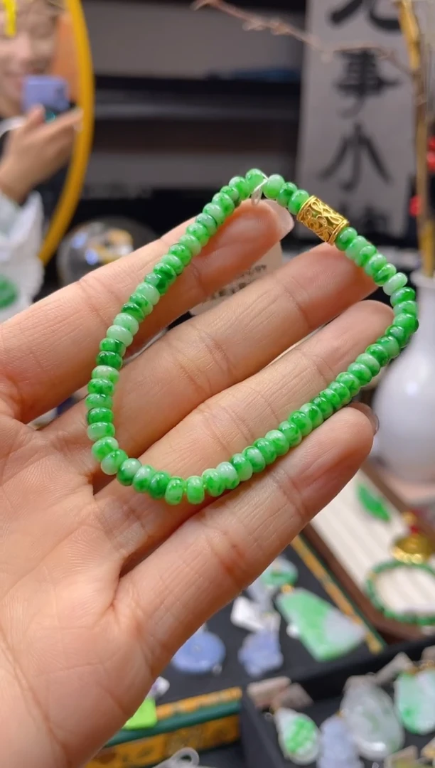 【闪购商品】翡翠颈饰未镶嵌假一赔三