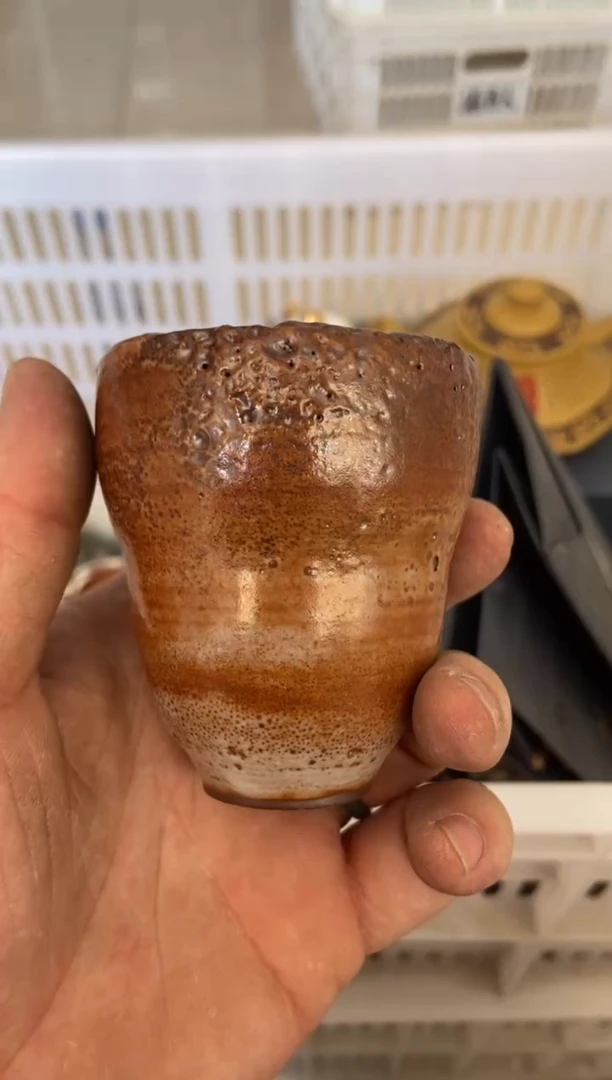 无运费险有瑕疵的摄影的产品有使用过的痕迹有点脏介意勿拍