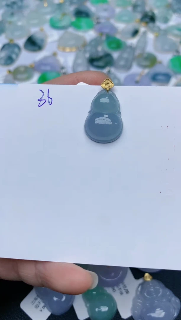 【闪购商品】翡翠颈饰18K金镶嵌天然翡翠A货    36