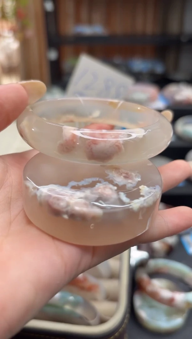 未镶嵌手镯石英质玉C336(58圈赠送镯心)