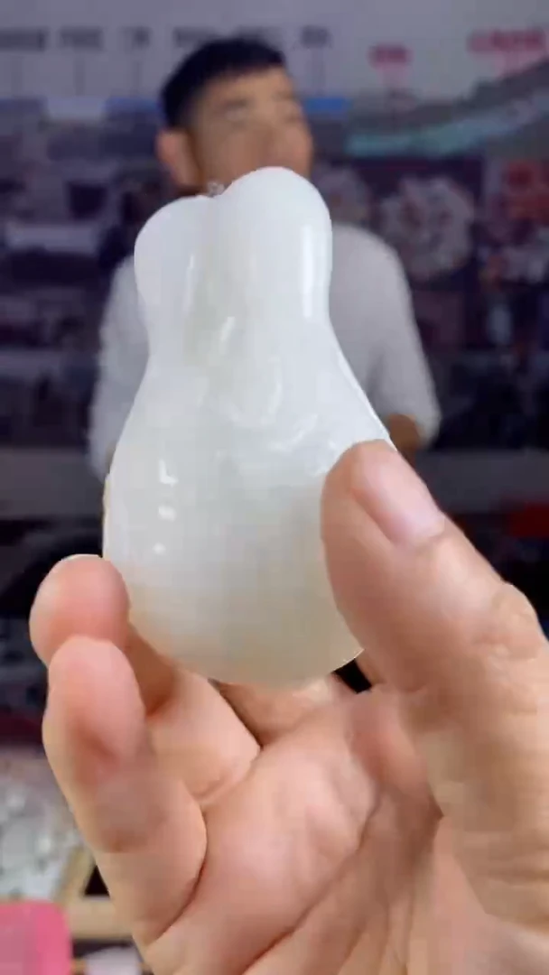 颈饰未镶嵌石英质玉天然玉石未镶嵌颈饰