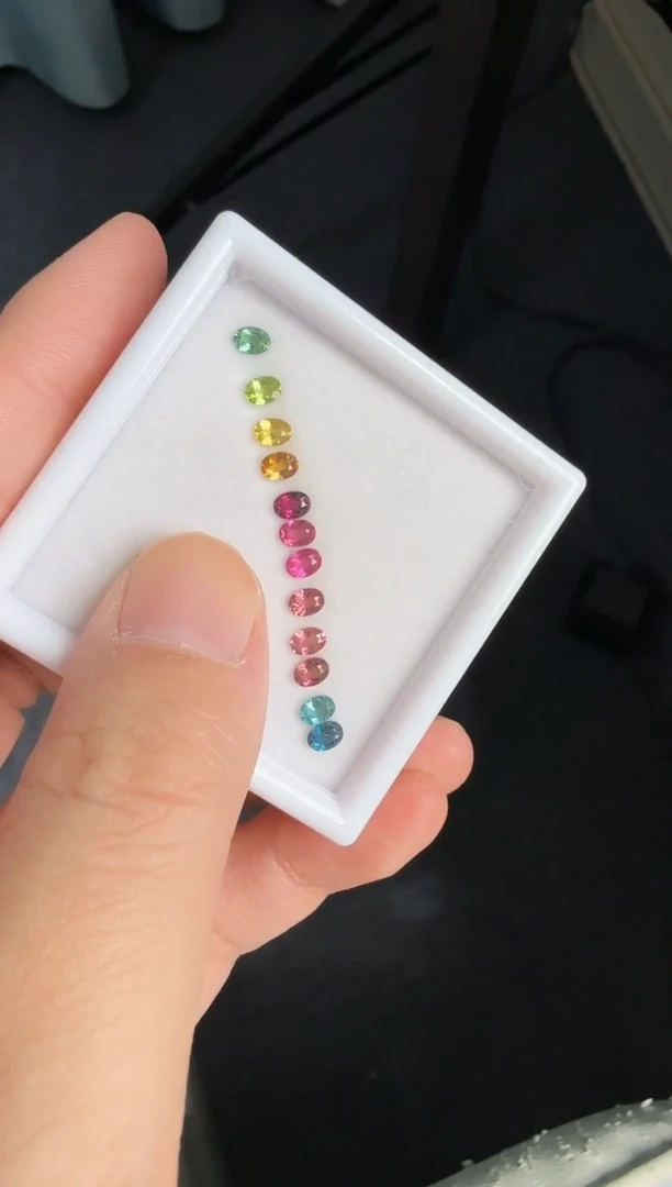 未镶嵌裸石碧玺彩虹碧玺ct-A193-12p一盒