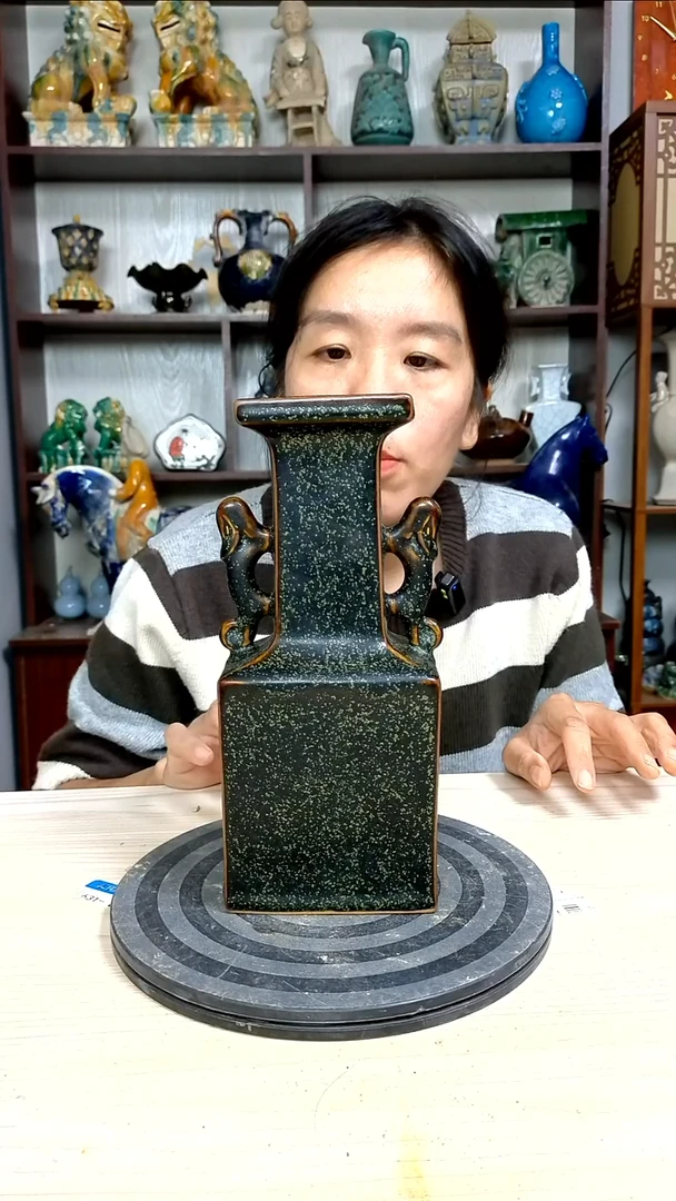 经典精美复古风格瓷器