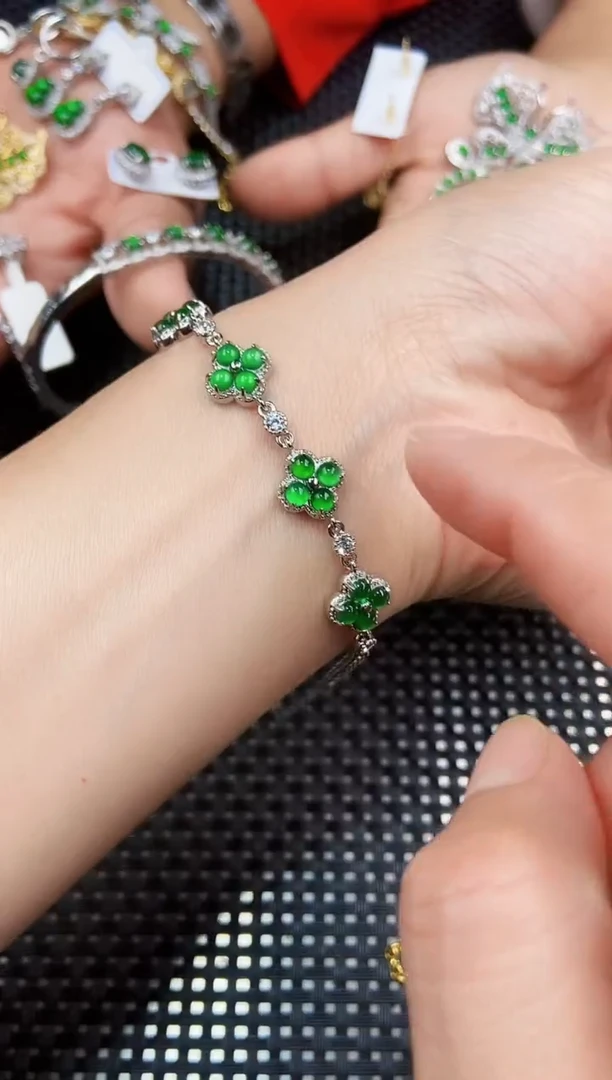 【闪购商品】翡翠手链未镶嵌111111111