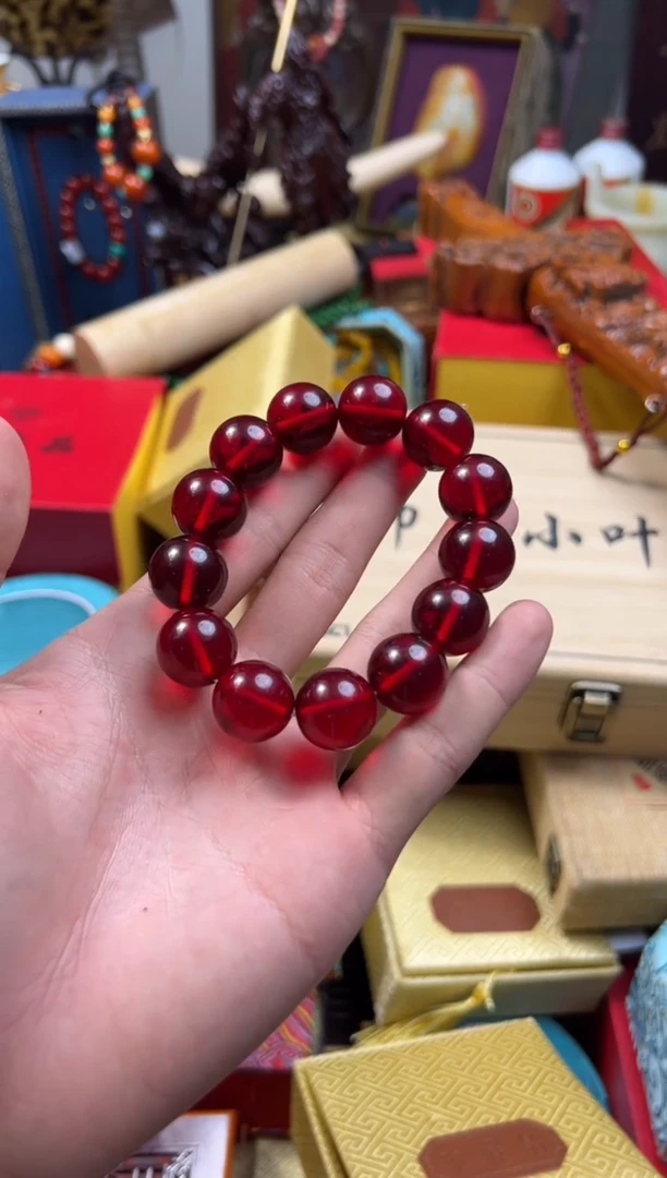 【闪购商品】血珀裸石未镶嵌------------------