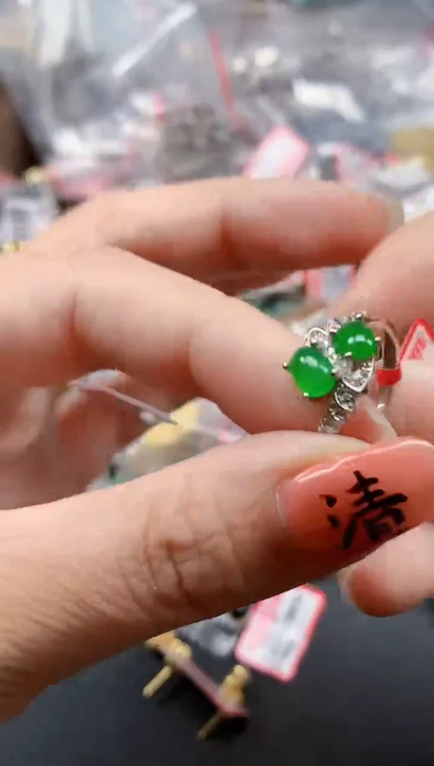 银S925镶嵌戒指翡翠天然A货缅甸翡翠