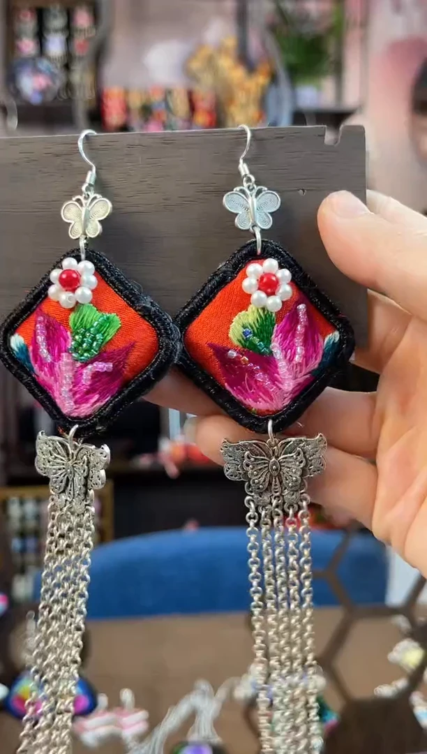 织绣民族风手工非遗老绣饰品125