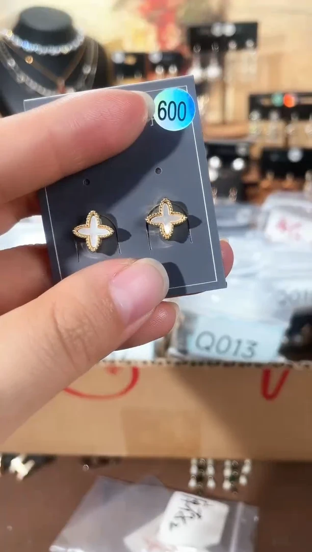 合金925银锆石萱600
