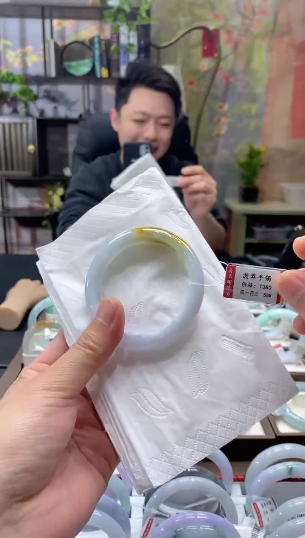 未镶嵌手镯翡翠8837****