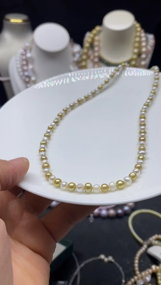 颈饰未镶嵌淡水珍珠多人