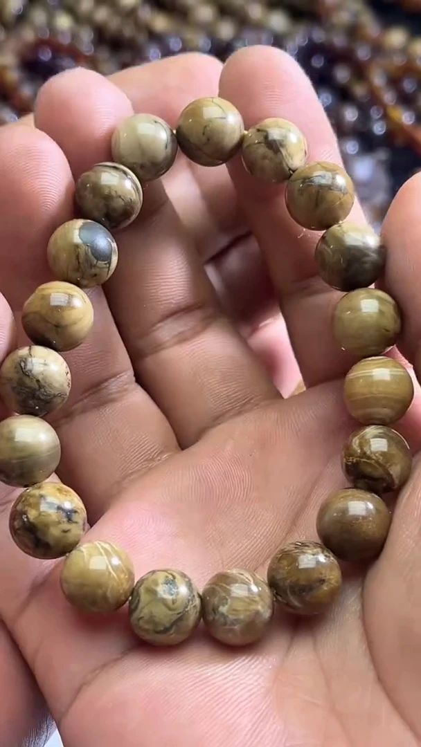 裸石琥珀未镶嵌48