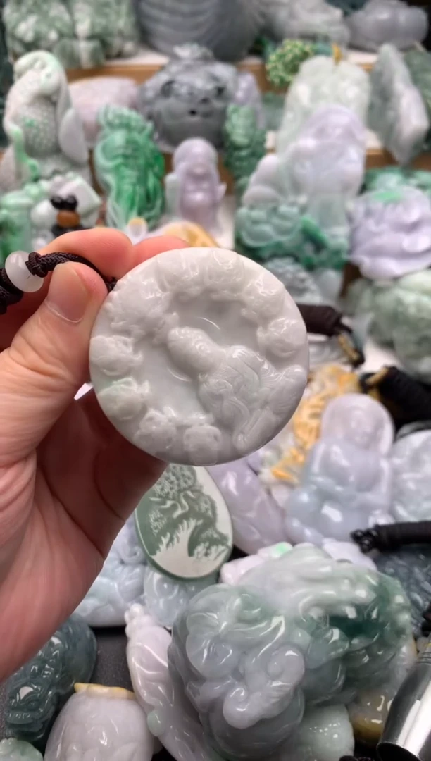 吊坠(不含链)未镶嵌翡翠1