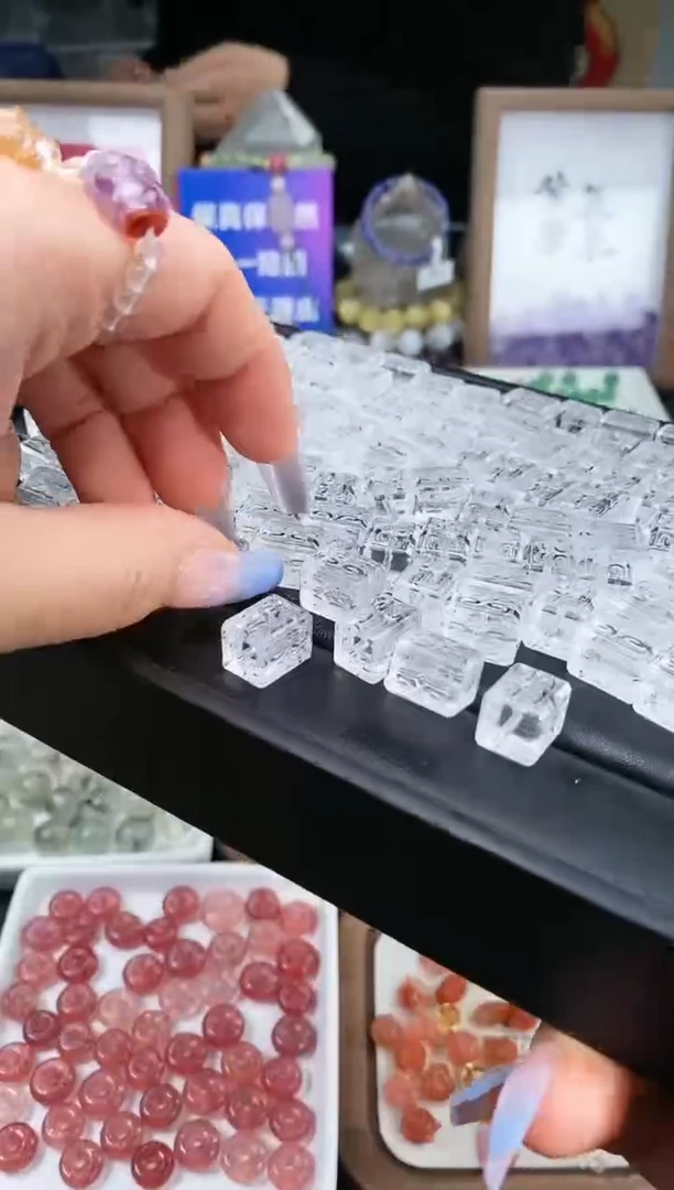 【闪购商品】水晶颈饰未镶嵌54a多样性发其一/2.26/1个