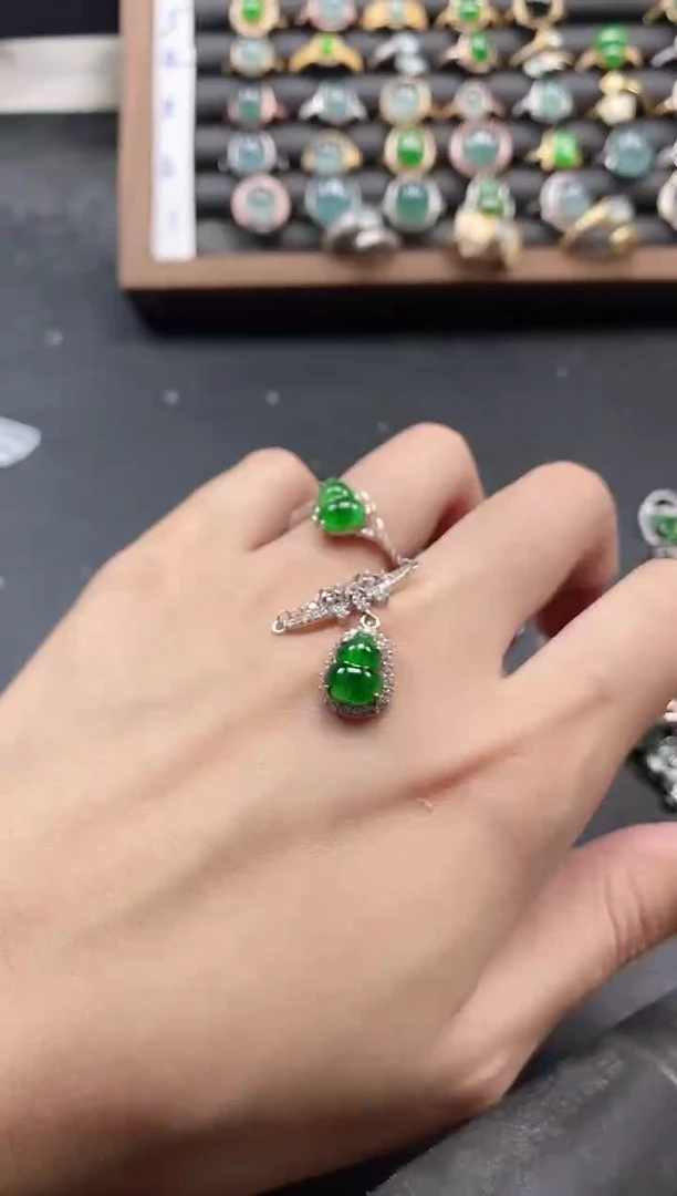 银S925镶嵌戒指翡翠51511