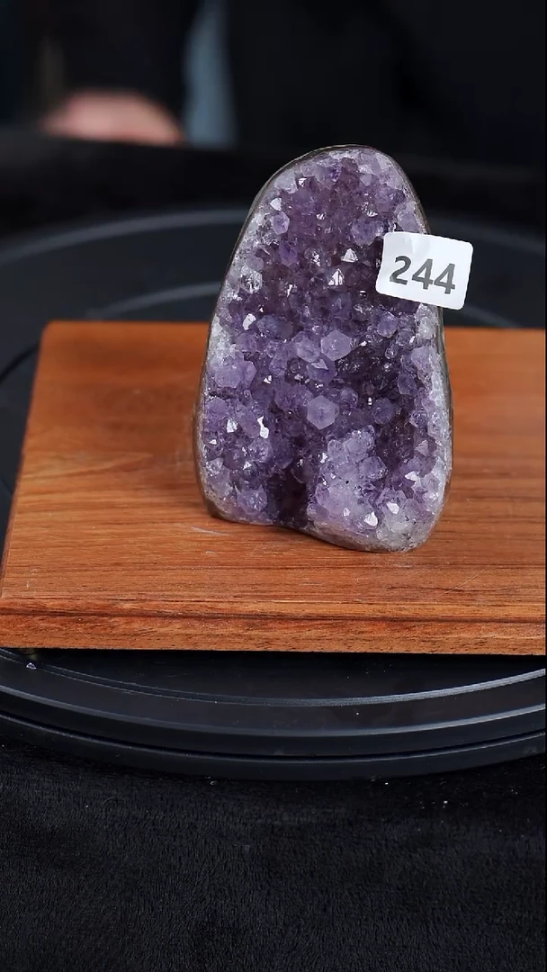 【闪购商品】紫晶大型摆件（非配饰）未镶嵌水晶