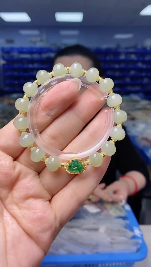 【闪购商品】和田玉手链未镶嵌   DSL7545