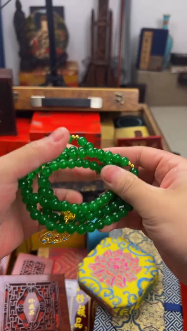 【闪购商品】翡翠颈饰未镶嵌————————————