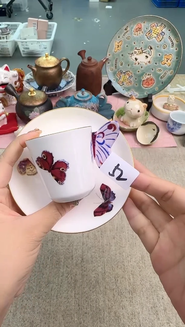 瓷片泡泡家的瓷器真好看